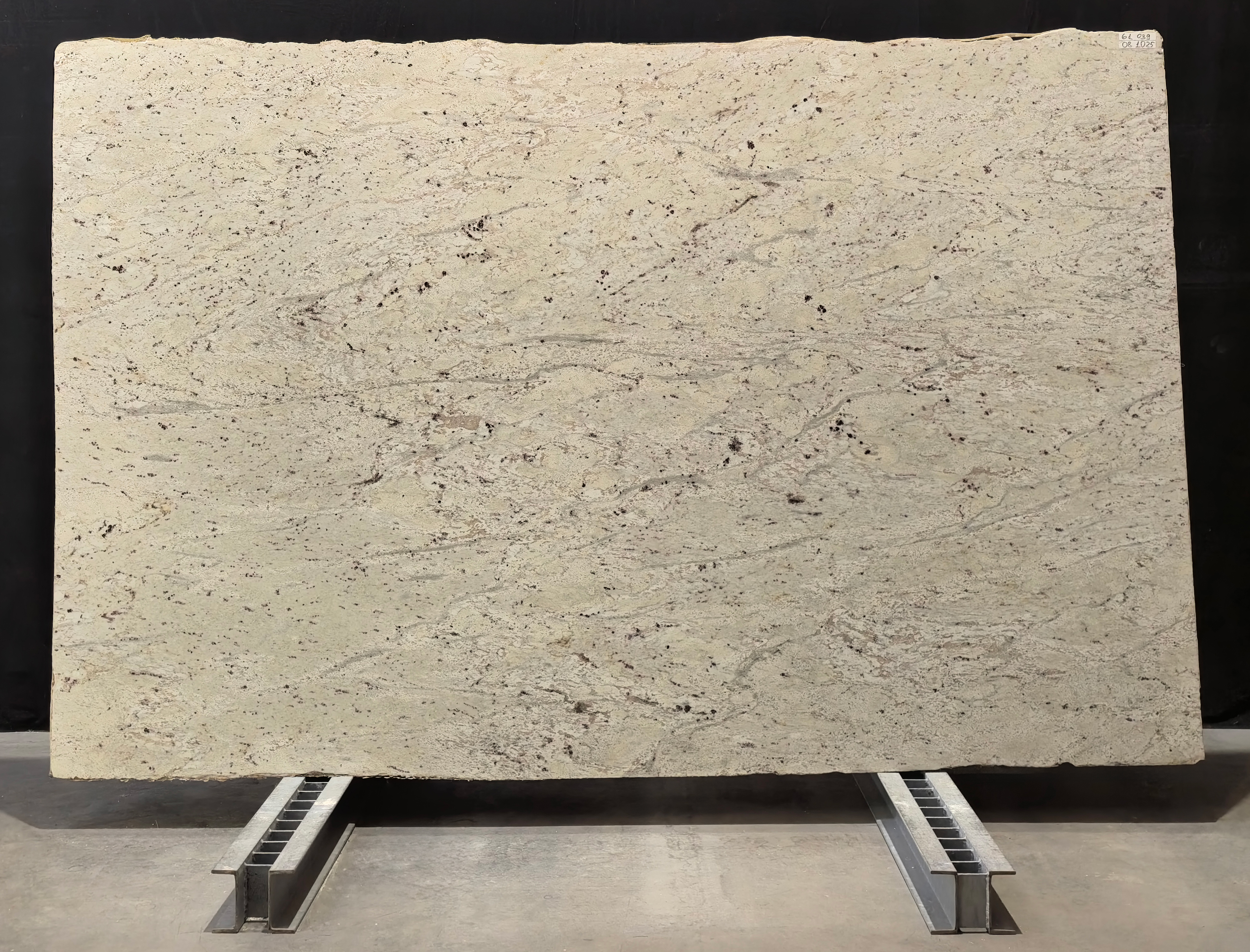 000000000000001_96_300925_60990