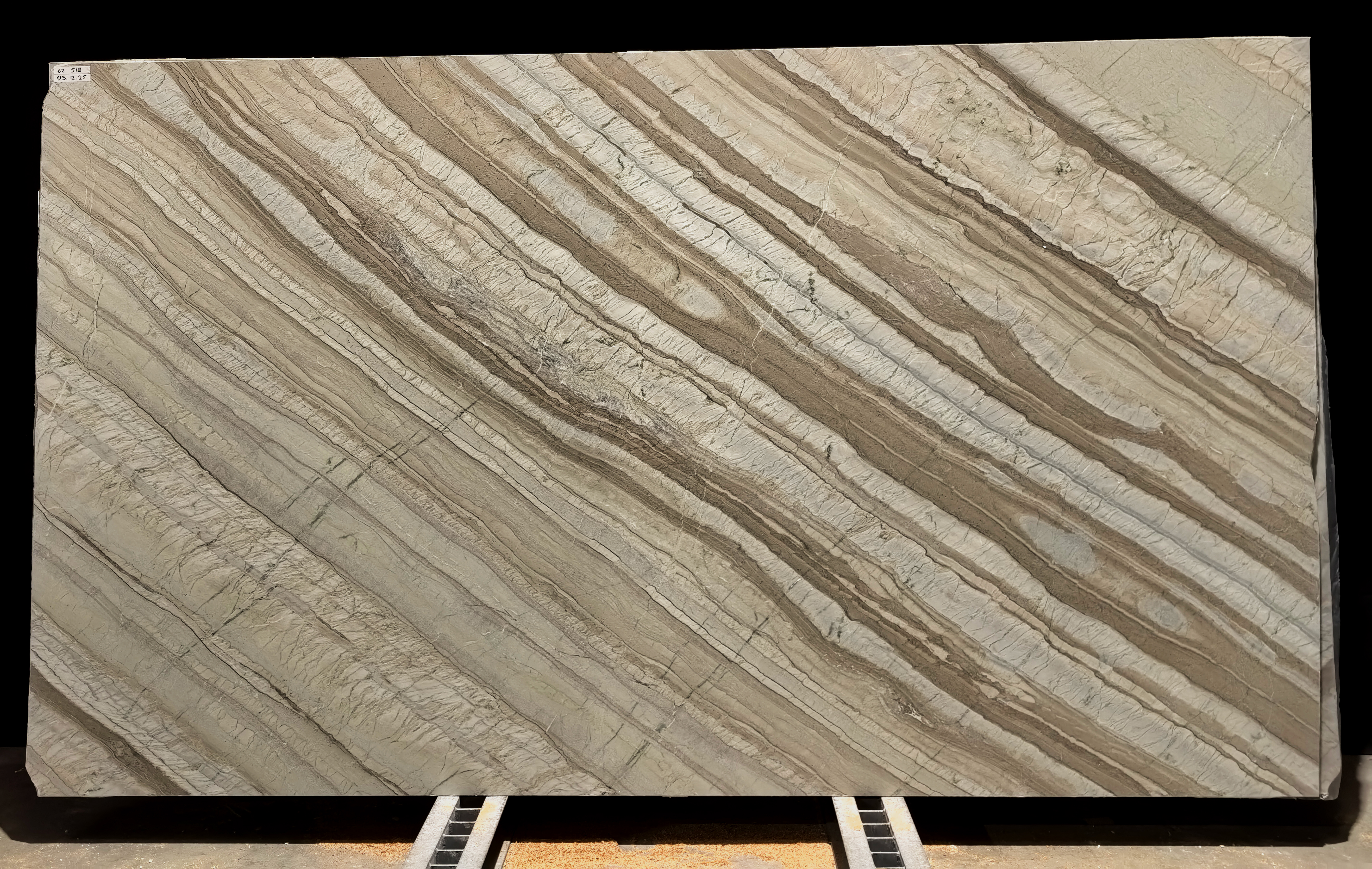 Corteccia/020/Anticato (62519 (3 380 х 1 950))
