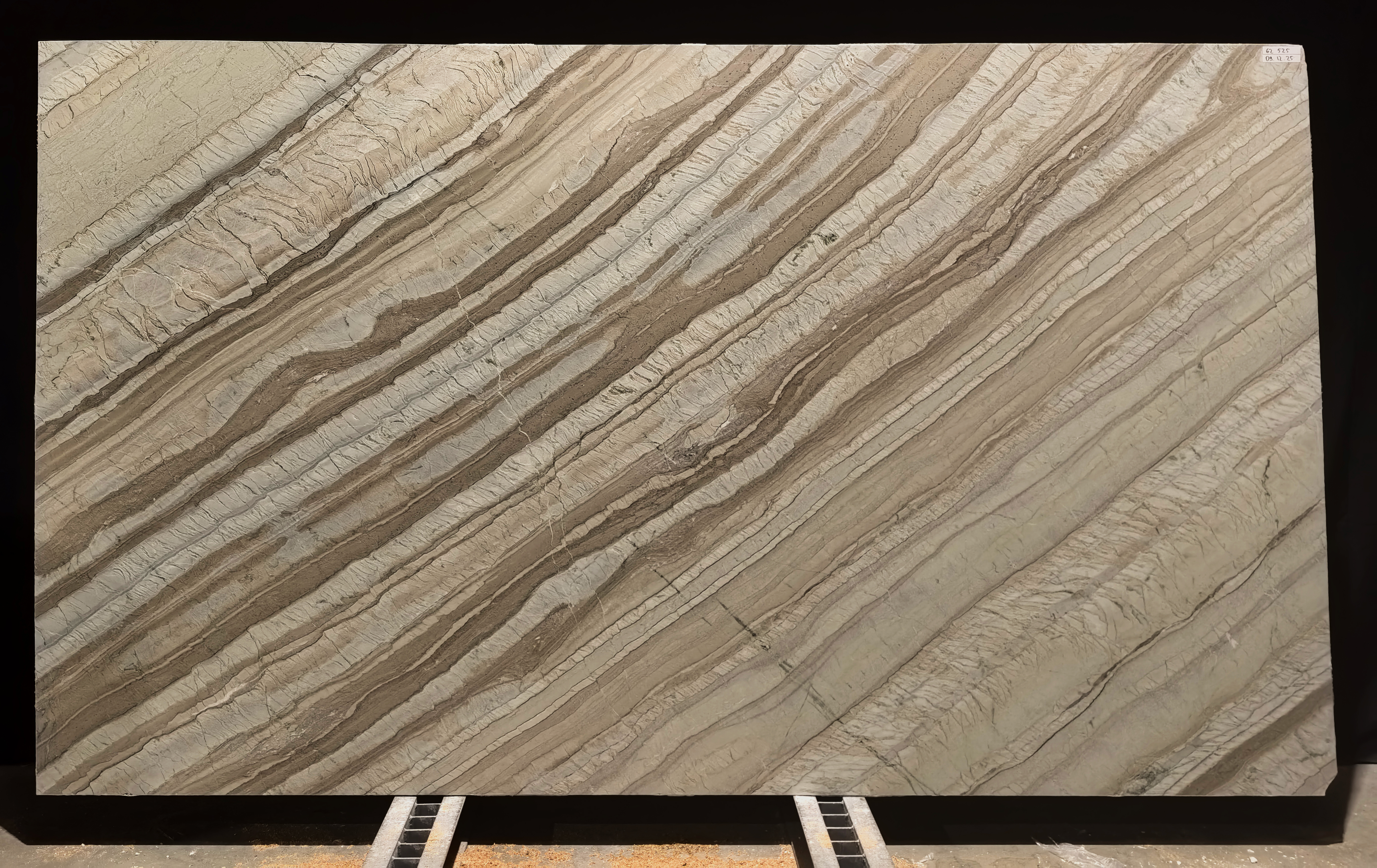 Corteccia/020/Anticato (62525 (3 380 х 1 950))