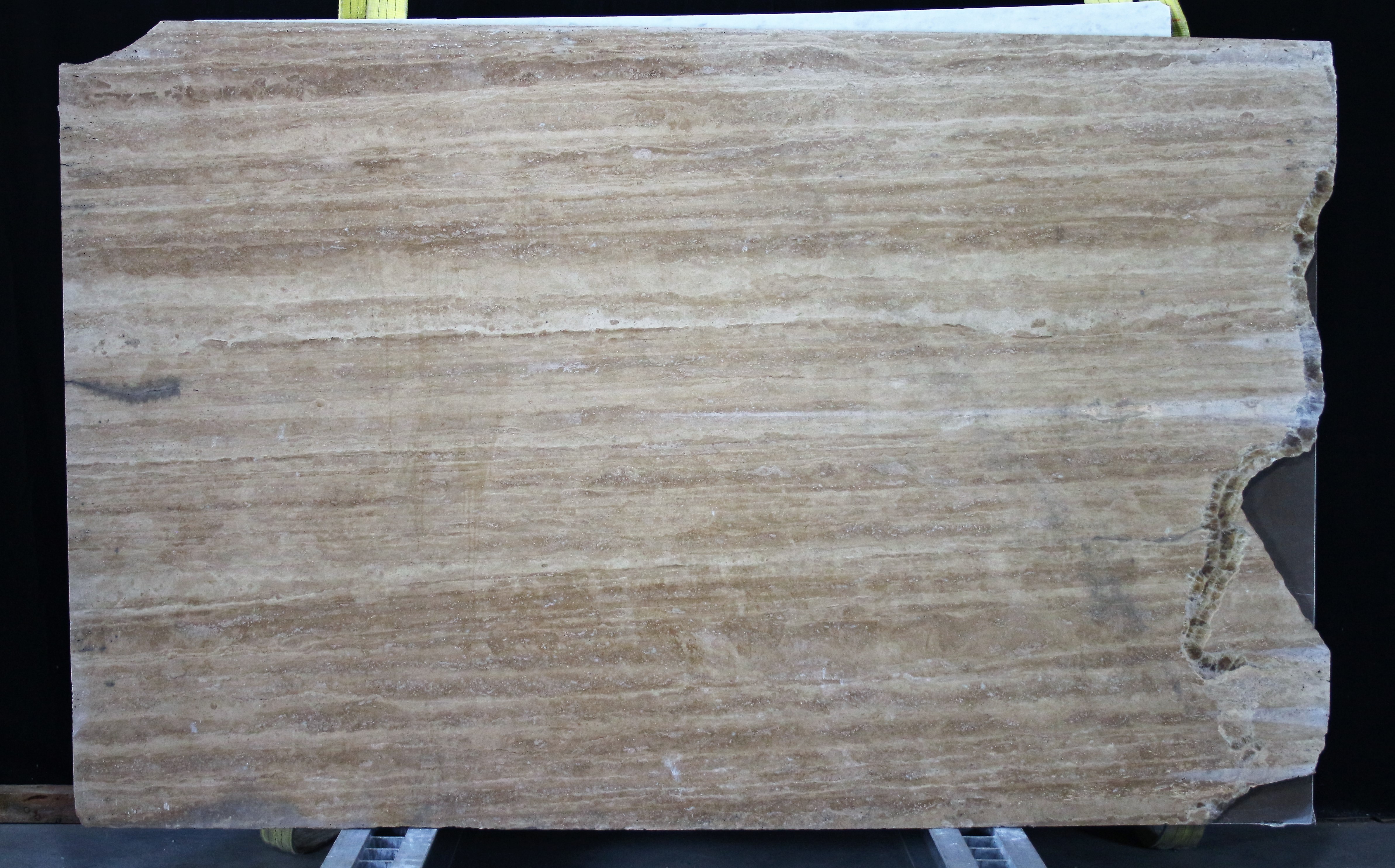 Travertine Noce/020/Полированная (9050 (2 500 х 1 500))