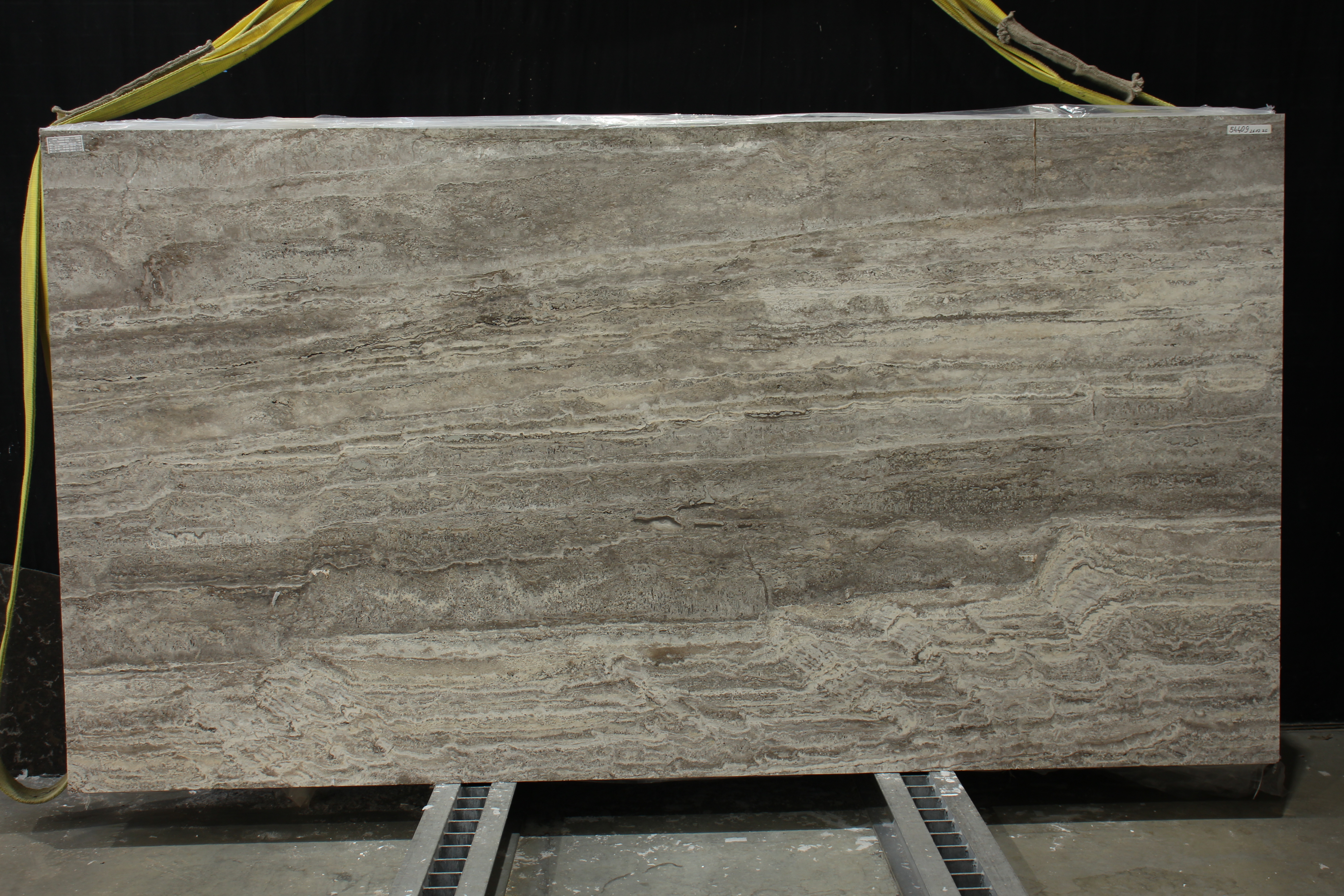 Travertine Silver/020/Шлифованная (54409 (2 200 х 800))