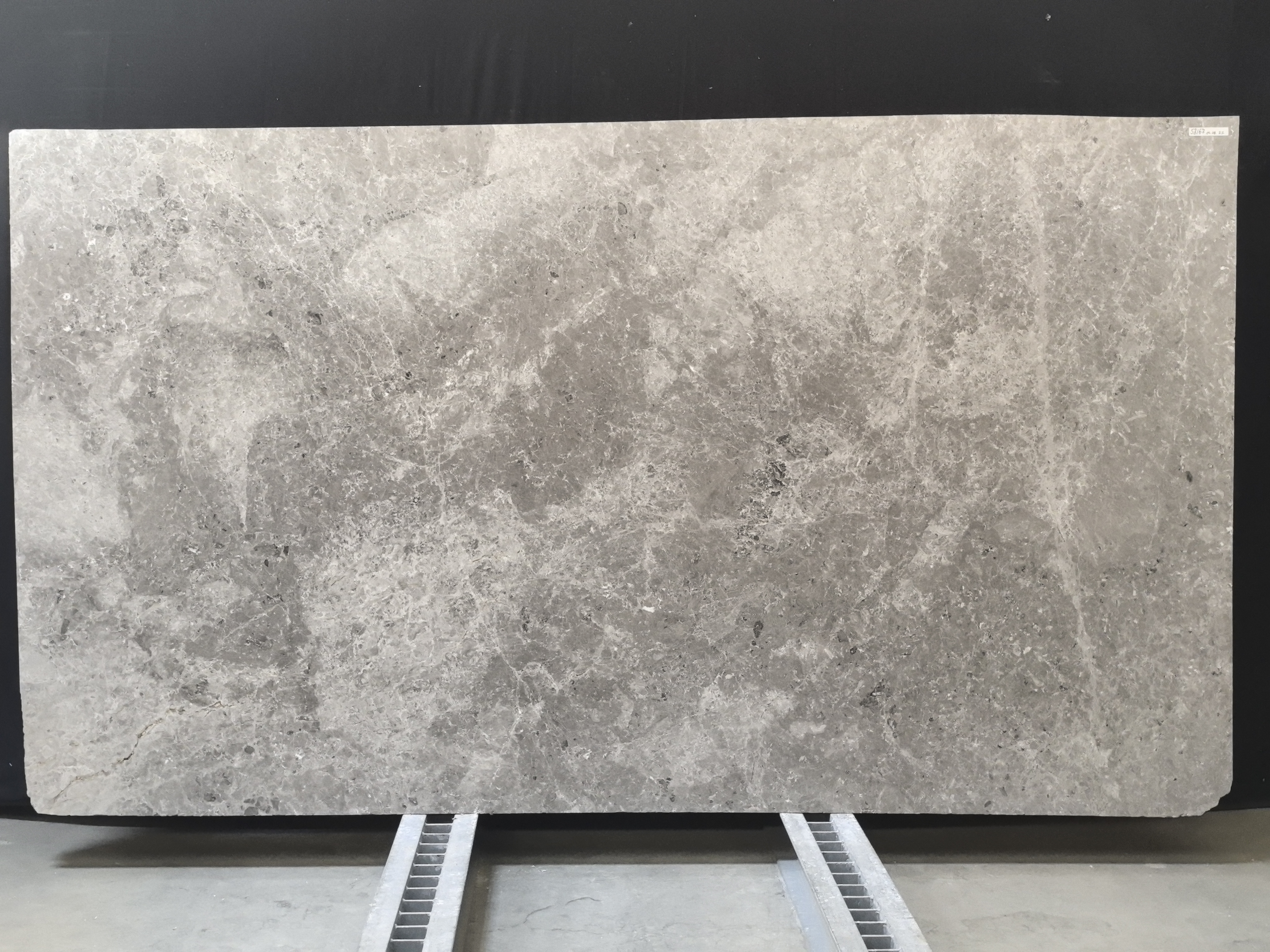 Tundra Grey/020/Полированная (58167 (3 000 х 1 650))