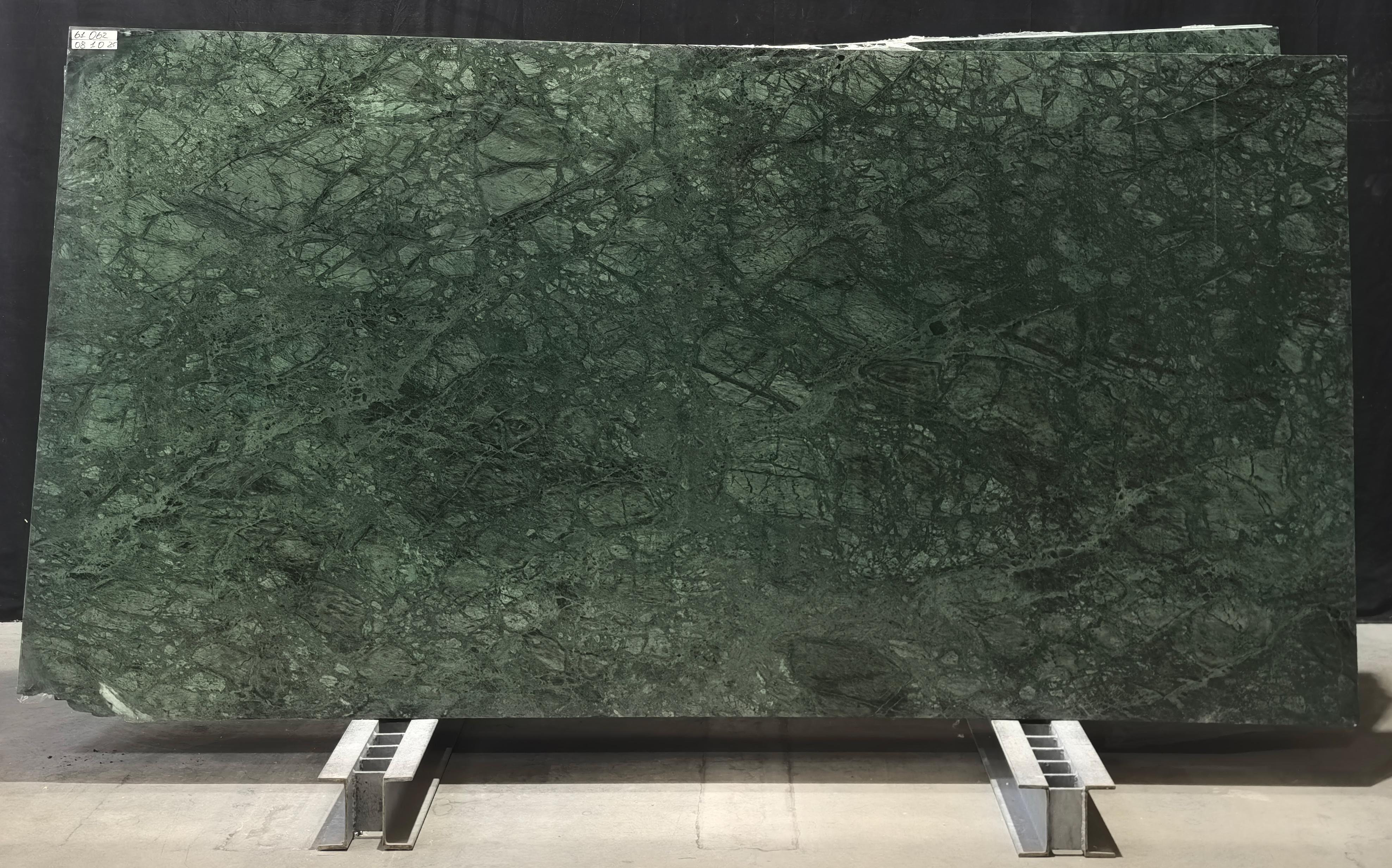 Verde India/020/Полированная (61062 (2 800 х 1 420))