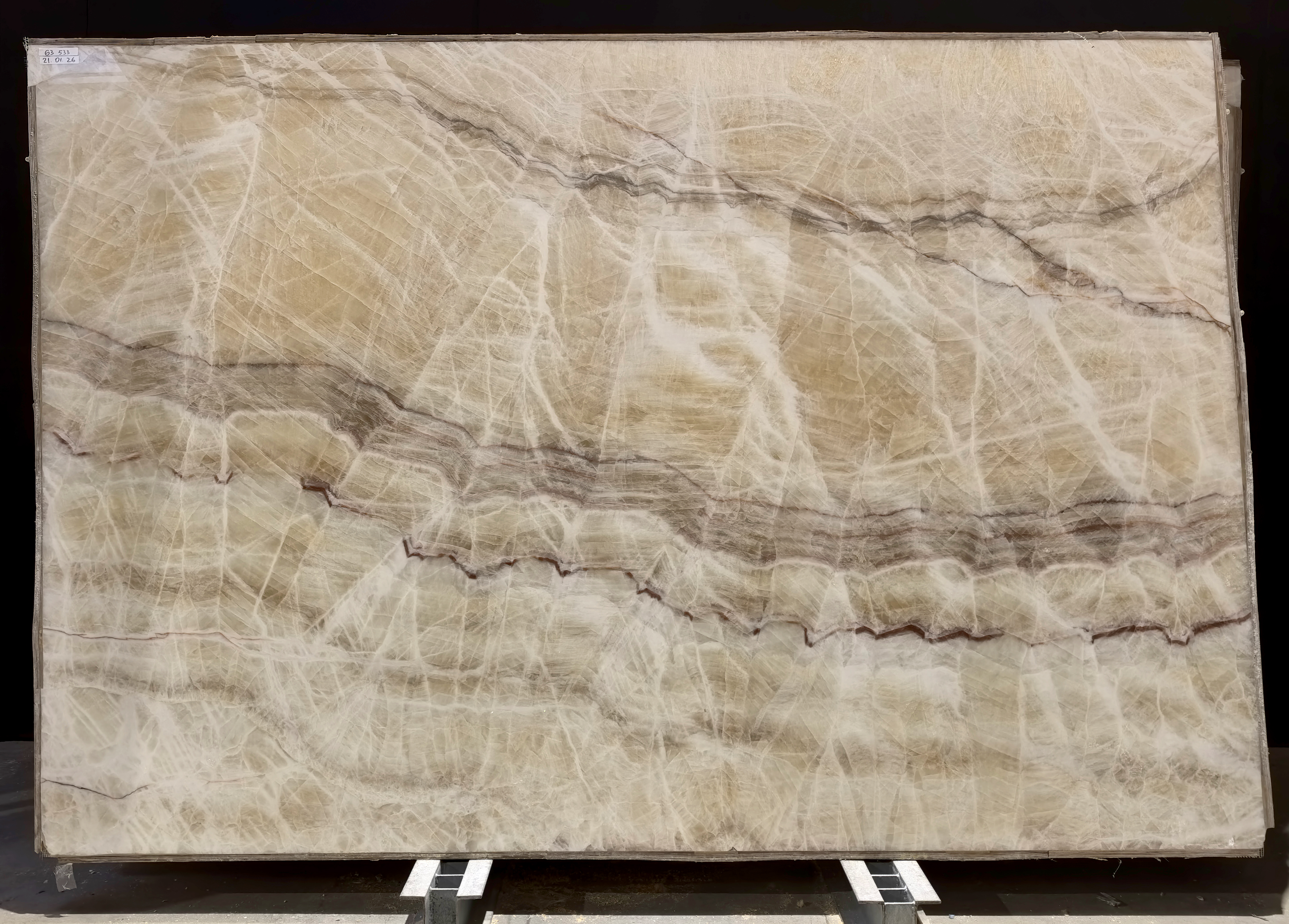 Onyx Beige/020/Полированная (63533 (2 970 х 2 030))