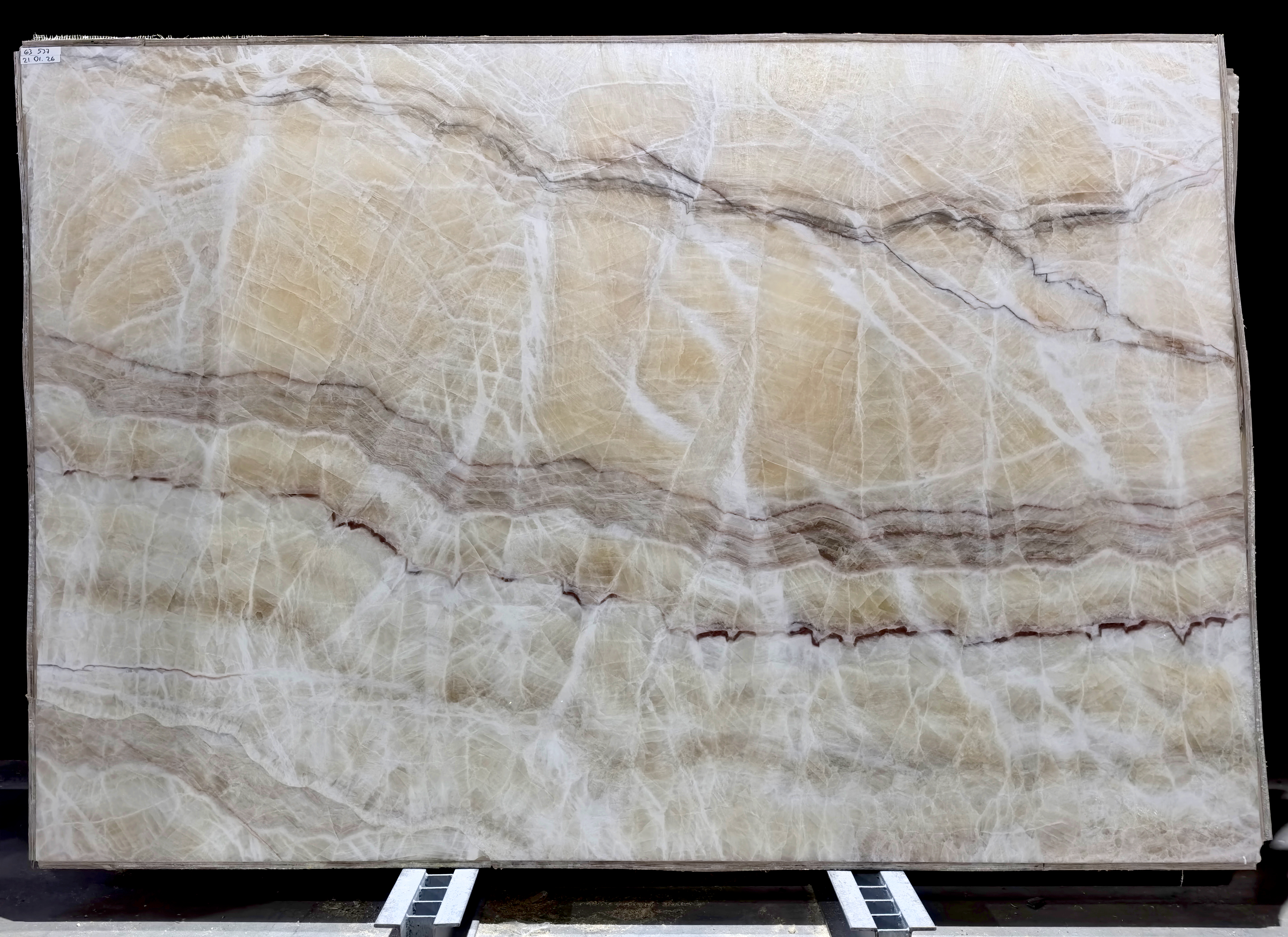 Onyx Beige/020/Полированная (63537 (2 970 х 2 030))